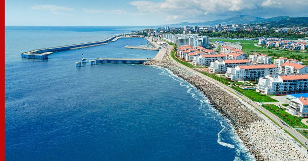 Наличие мазута в Чёрном море влияет на безопасность отдыха в Сочи и Адлере