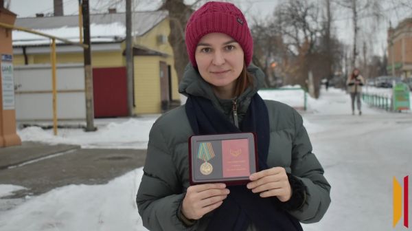 В Борисоглебске волонтеры получили медали за поддержку бойцов