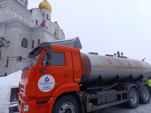 Крещение Господне в Архангельске организация подвозки святой воды