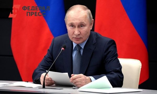 Путин присвоил звание гвардейского 433 мотострелковому полку