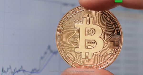 Экономический прогноз Ларри Финка для биткоина до 700000 долларов