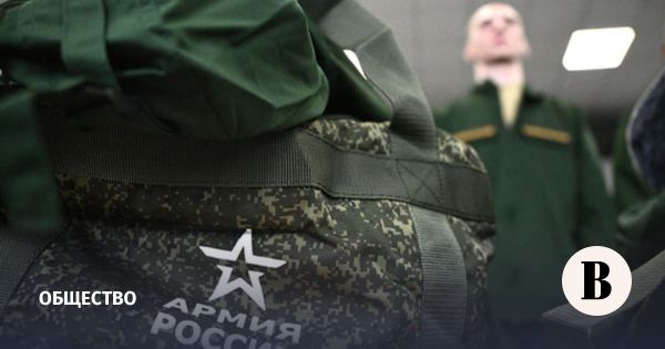 Правительство одобряет законопроект об увеличении сроков призыва на военную службу