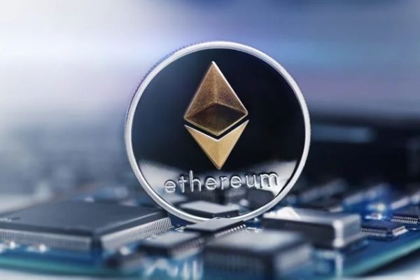 Ethereum теряет рыночные позиции на фоне растущей конкуренции с альтернативными блокчейнами