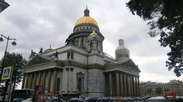 Санкт-Петербург готовится к насыщенному туристическому сезону с важными событиями