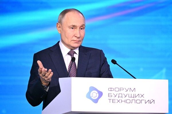 Путин призывает к сотрудничеству между Газпромбанком и Илоном Маском