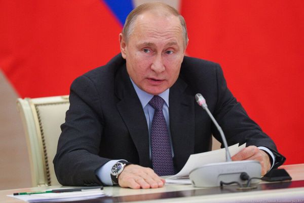 Путин выделил 2030 год в послании: основные моменты и вызовы