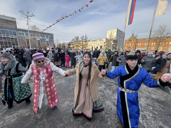 Сагаалган в Иркутске символизирует весну и традиции