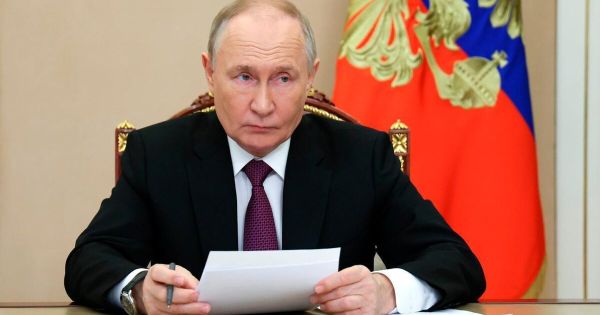 Путин предлагает новую концепцию миграционной политики России