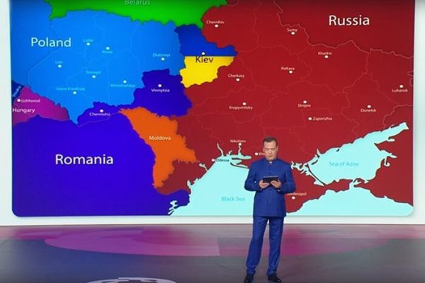 Информационная война вокруг выступлений Путина и Медведева