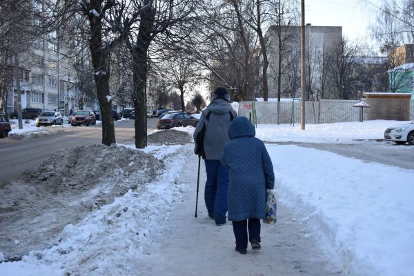 Как ошибки в трудовых книжках влияют на размер пенсии в России