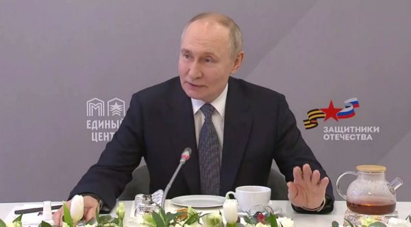 Путин обсудил статус ветеранов для бойцов Шторм Z и поддержку семей