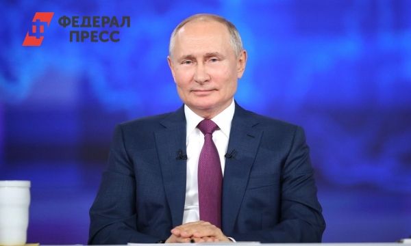 Путин поздравил женщин с Международным женским днем и подчеркнул их важность