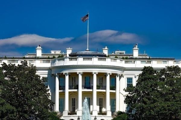 Республиканцы просят Трампа восстановить помощь Украине