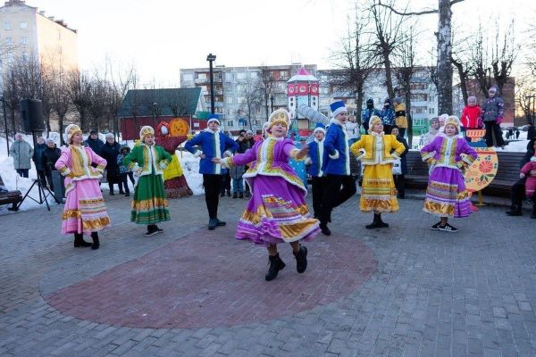 Солнечная Масленица и весенние гуляния в Серпухове