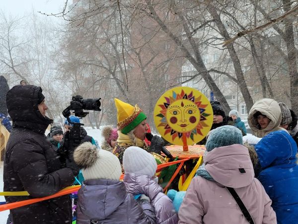 Изготовление чучел Масленицы: традиции Новосибирска