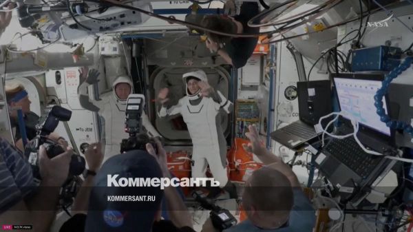 Астронавты NASA не получат сверхурочные после задержки на МКС