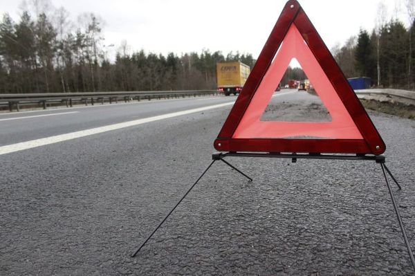 Авария в Москве: два человека погибли, водитель в тяжелом состоянии