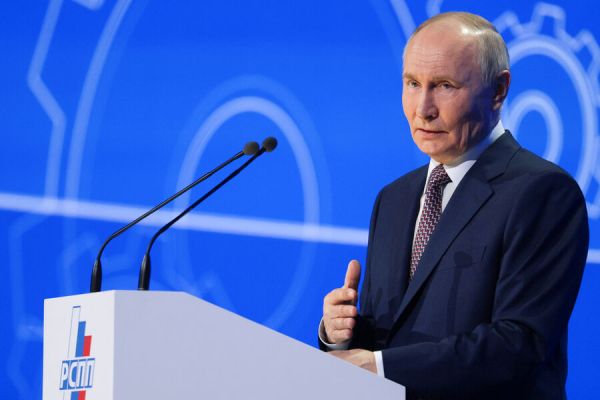 Путин поручил обеспечить технологическое лидерство России в беспилотниках к 2030 году