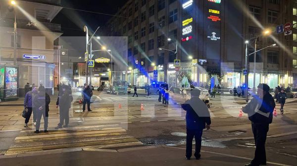 ДТП на Кожевнической улице в Москве привело к травмам пешеходов