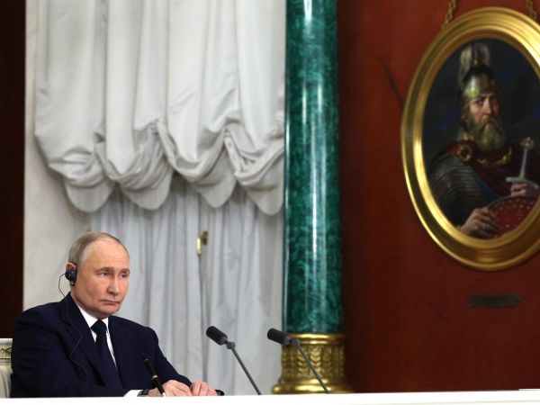 Ночная жизнь Путина в Кремле и международная политическая обстановка