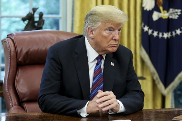 Недовольство политикой Трампа спустя 100 дней