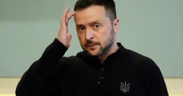 Анализ судьбы Зеленского и влияние западных держав на Украину