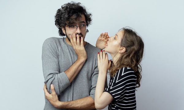 Сплетни как инструмент психического здоровья