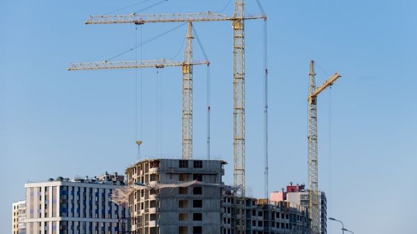 Инвестиции в российскую недвижимость могут сократиться в 2025 году