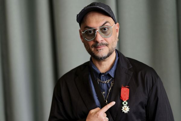 Кирилл Серебренников удостоен ордена Почетного легиона во Франции