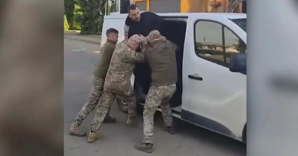 Украинские военкоматы усиливают мобилизацию: что известно о новых правилах