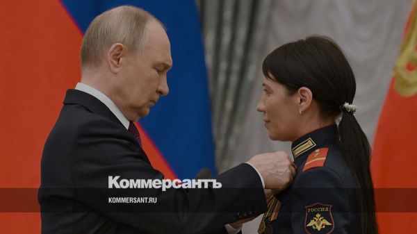 Церемония награждения в Кремле под председательством Путина