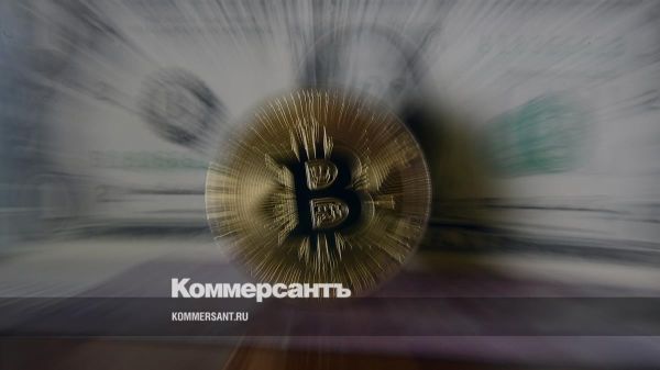 Биткойн устанавливает новый рекорд на уровне 10985 долларов