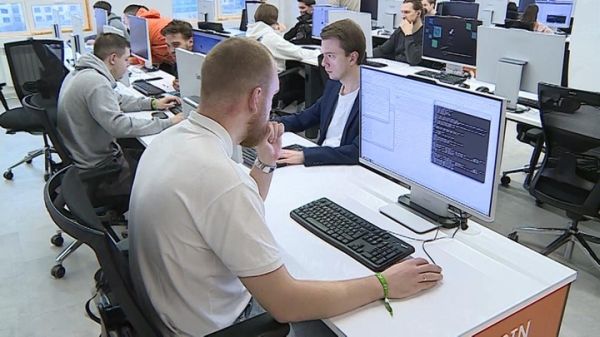 Перспективы карьерного роста в IT продажах и финансах в России