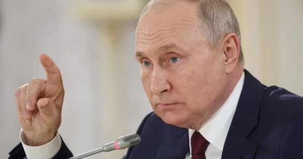 Путин усиливает борьбу с водителями без ОСАГО