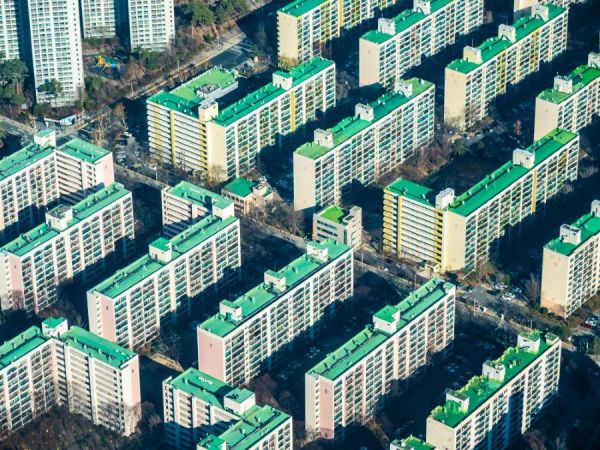 Влияние процентных ставок и инфляции на рынок недвижимости в России