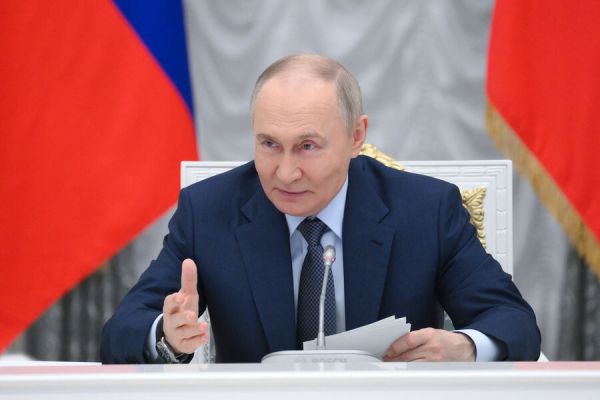 Поздравление Путина пограничникам с профессиональным праздником