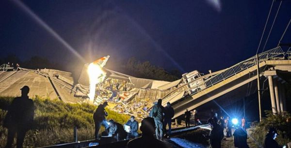 Обрушение мостов в Курской и Брянской областях