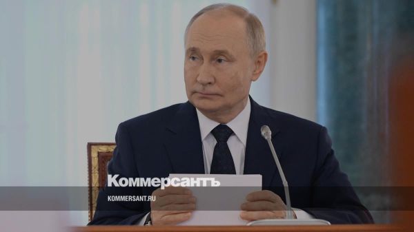 Путин поздравил нового папу римского и выразил надежду на диалог с Ватиканом