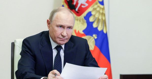 Путин и Трамп обсудили ситуацию в российско-украинском конфликте