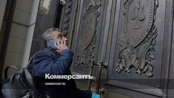 Лев Шлосберг задержан по делу о дискредитации армии
