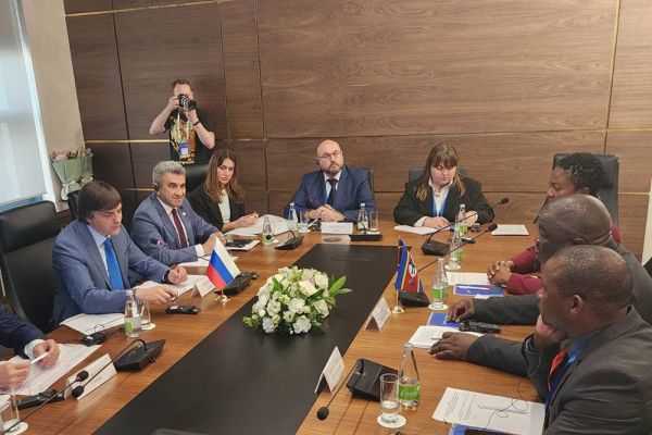 Форум министров образования в Казани начинает обсуждение будущего образования