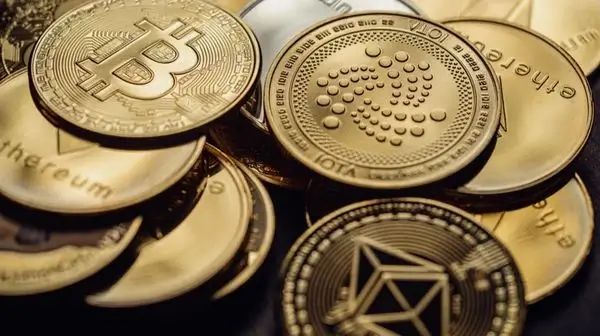 Обзор изменений на криптовалютном рынке за последний день