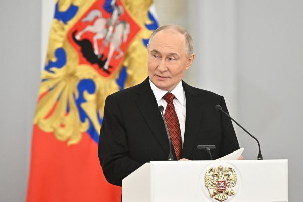 Награды России за заслуги в дипломатии и общественной деятельности