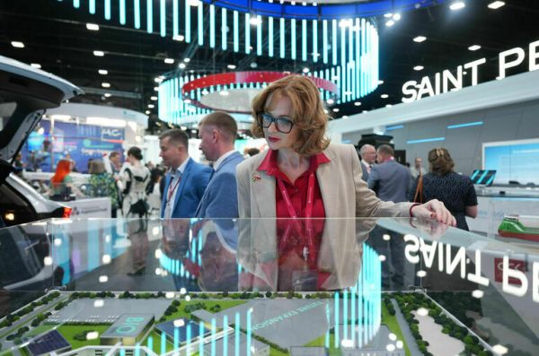 XXVIII Международный экономический форум ПМЭФ-2025 в Санкт-Петербурге
