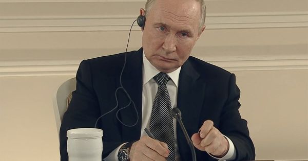 Путин озвучил готовность к переговорам с Украиной на основе стамбульских условий