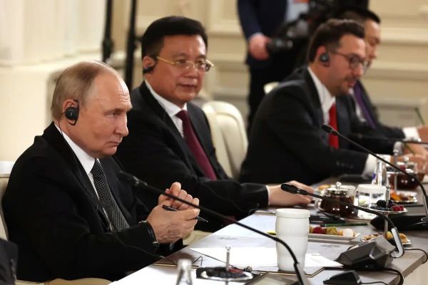 Путин о ситуации с Ираном и Израилем в ходе Петербургского форума
