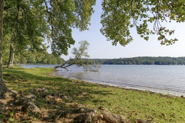 Неправомерные действия водителя внедорожника в Новосибирске