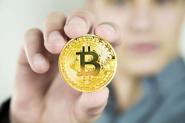 Оптимизм россиян по поводу роста цен на биткоин