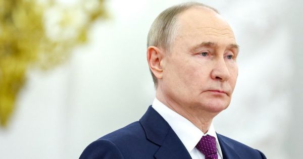 Путин о взаимодествии с финансовыми институтами на форуме ЕАЭС в Минске