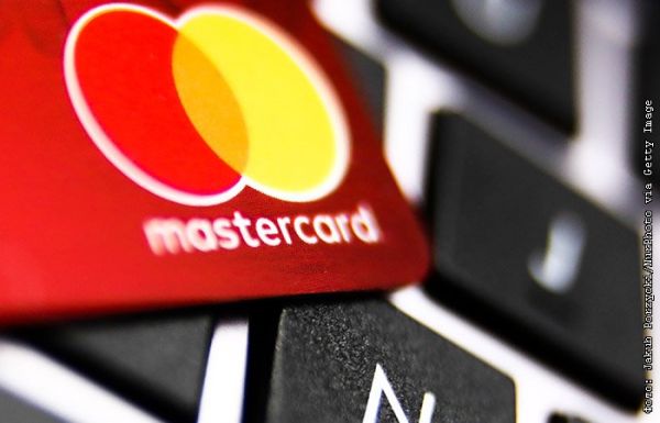 Mastercard и Fiserv представят стейблкоин FIUSD для платежных систем